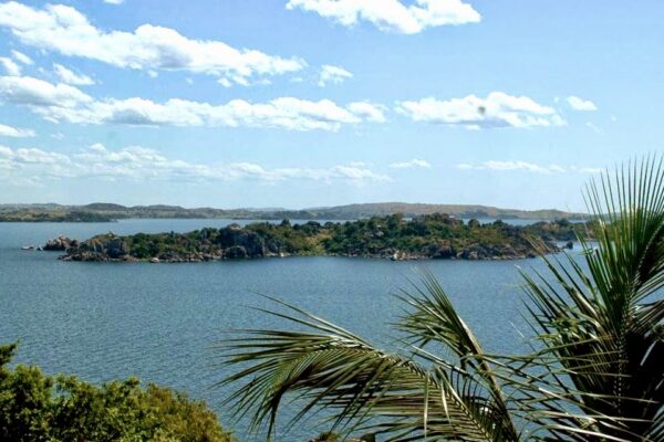 uitzicht op een eilandje in Lake victoria