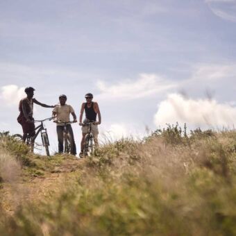 Fietstocht bij Africa Amini