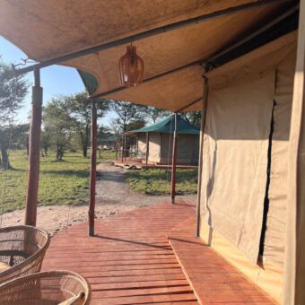 tented camp op de vlaktes van de Serengeti