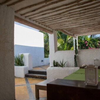 Veranda van Uzuri Villa Zanzibar